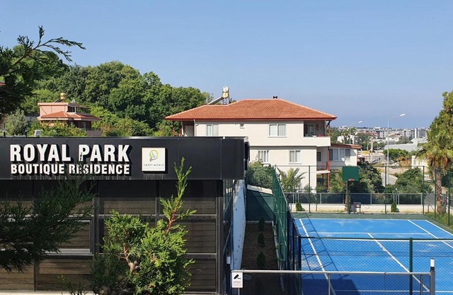 A dream house with a dream view in ROYAL PARK
