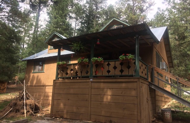 A family bed and breakfast without the host!