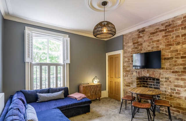 A family break that sleeps 4 guests in 2 bedrooms