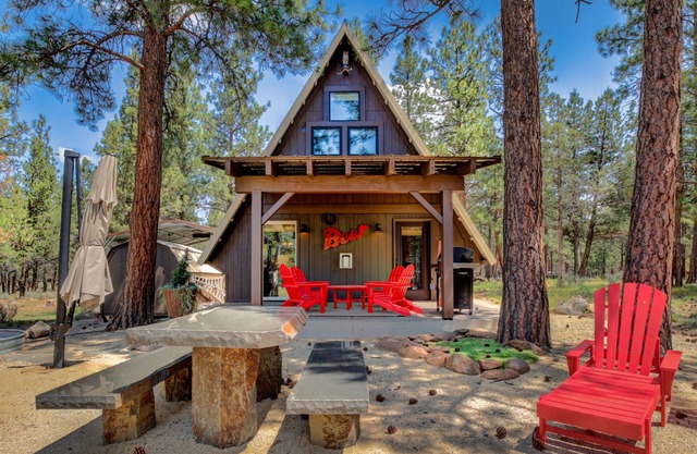 A-Frame Cabin on 4.5 Acres - HOT TUB, Dog Friendly!