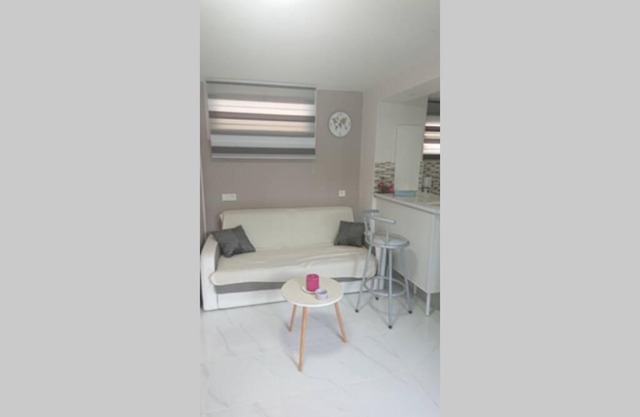 A louer Rez de Jardin proche de Saint-Tropez