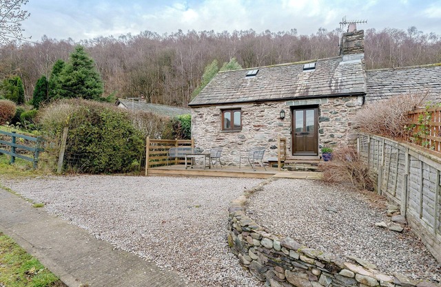 A lovely 1750’s Bothy combining charm and character with modern day facilities.
