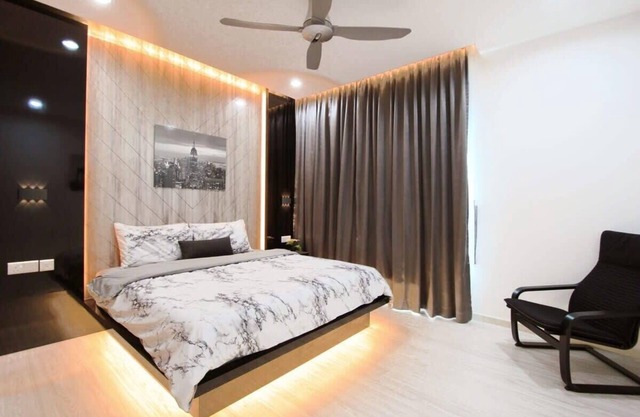 A Lovely, High-Floor 2BR Suasana Suites, Views