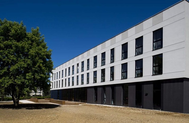 A Place You'll Surely Enjoy! Pets Allowed, Near Piscine Olympique Grand Dijon!