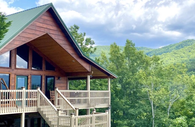 A Rockytop RendezVIEW