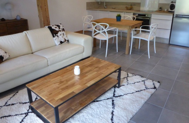 A spacious mountain house PARADISKI LES ARCS