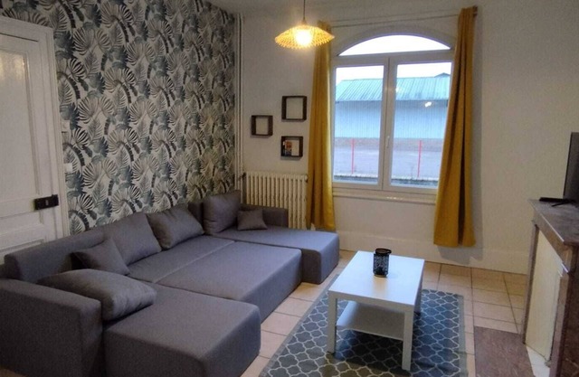 A warm and welcoming home just a 10-minute walk from the sea.