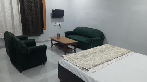 AAAC HoME STAY