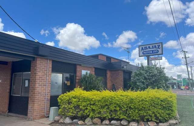 Abajaz Motor Inn