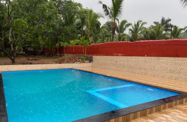 Abhishek villa & lawns