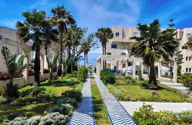 Achekkar Apartment: Cruising