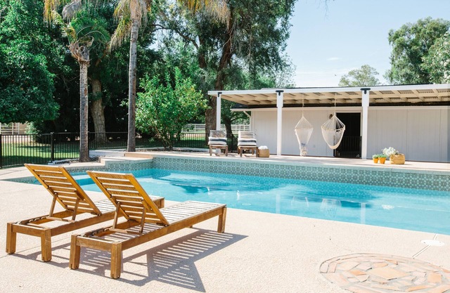 Acreage Ranch in GILBERT - Pool!