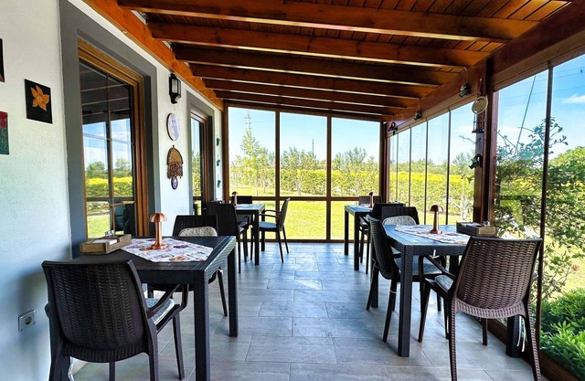 Adayel Otel & Bağ Evi