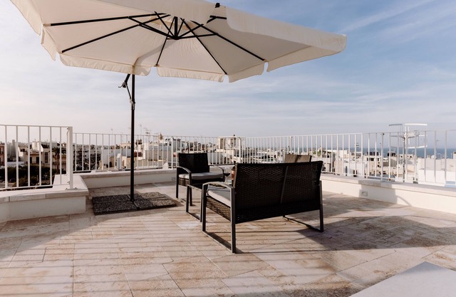 Aeris Suite & Relax