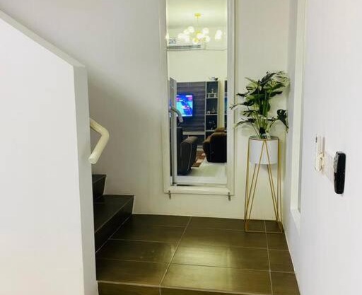 Afrinas Islamic Homestay Banting
