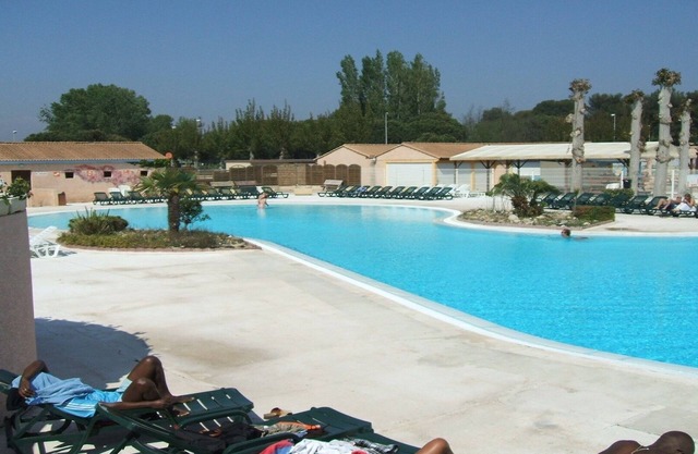 Air-conditioned house by the sea. PLAY AREAS INCLUDED APRIL TO SEPTEMBER.