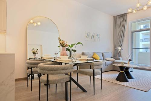 Air Homes - Stylish Urban Living in a Modern 1BR