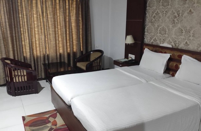 Airport City Hotel