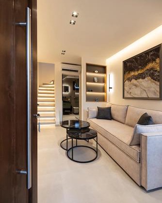 Akira Suites