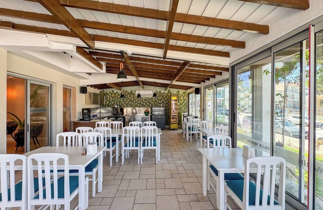 AKPINAR MARIN OTEL