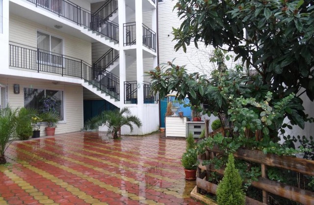 Akula Guest House