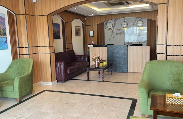 Al Murooj Hotel Apartments