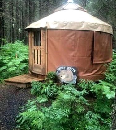 Alaskan Glamping Yurt in Seward for an Eco-Adventure