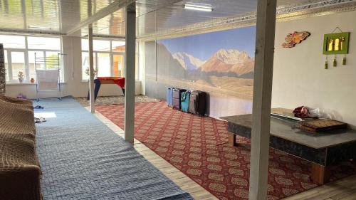 Alay Travel house