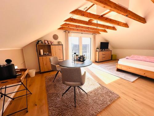 Alb Appartement - gemütliche Wohnung mit Balkon
