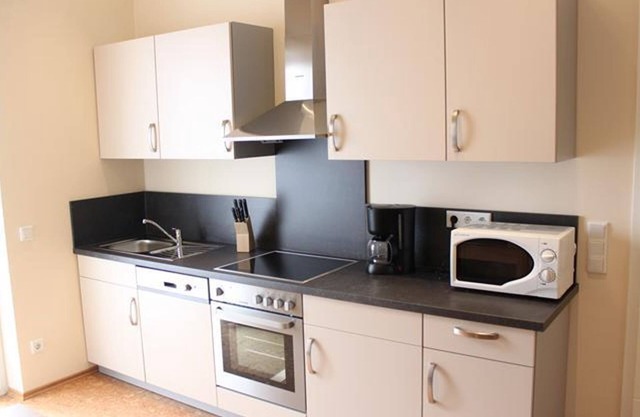 Albertus 1 - 1 bedroom - air conditioned - Albert House