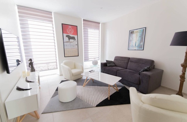 Alceste - Two Bedroom Apartment, Sleeps 4