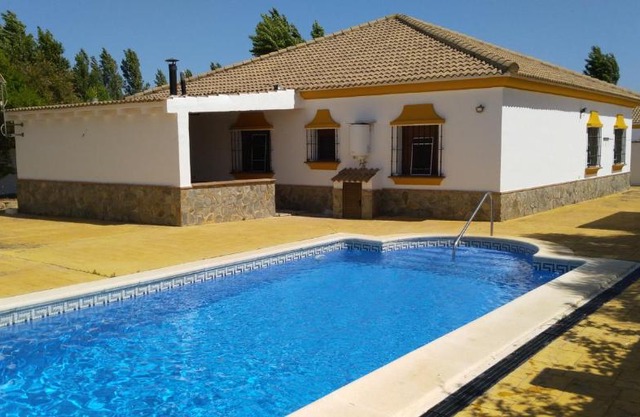 Alojamiento rural " Las Carmenes "
