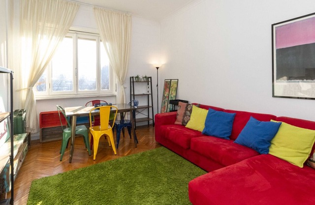 Along PO Riverview Roomy Flat x4 FREE PARKING