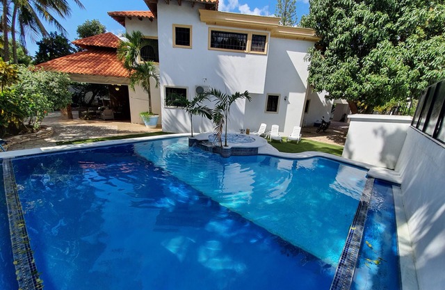 Alpha House, in Santiago