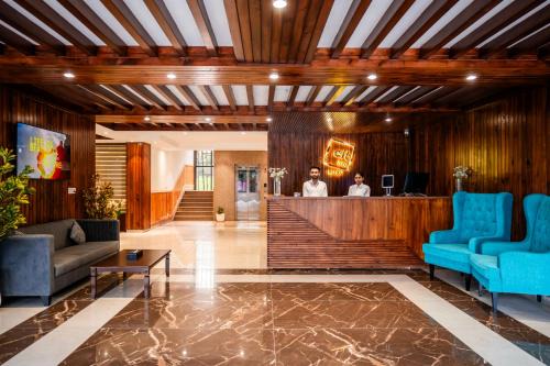 Alt Life Luxe - Himalayan Crown - Dharamkot Mcleodganj