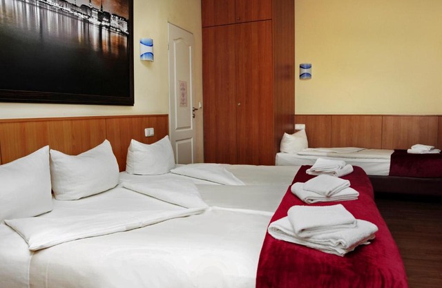 Altan Hotel