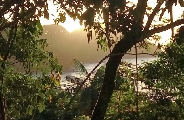 Altar da praia Vermelha 180° de vista para o mar