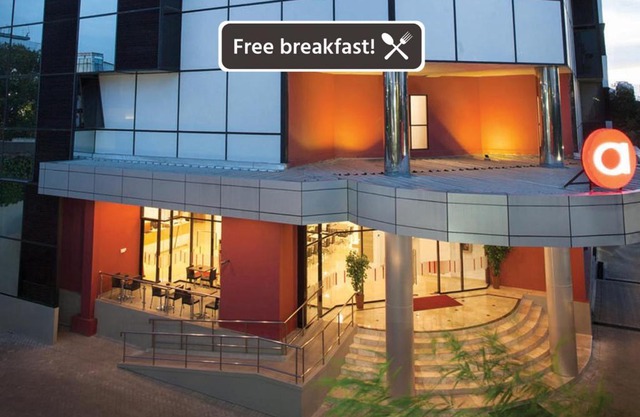Amaris Hotel Mampang - Jakarta