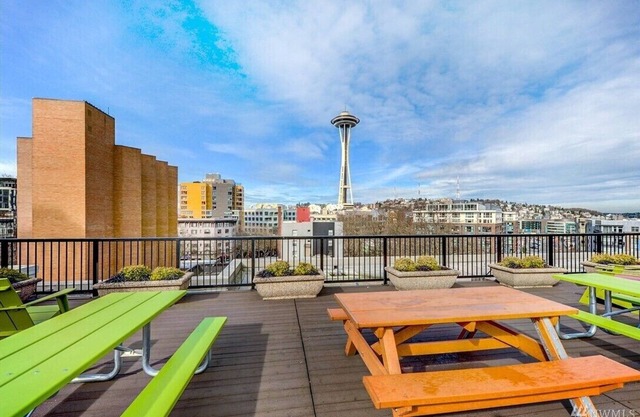 Amazing Condo in Heart of Seattle