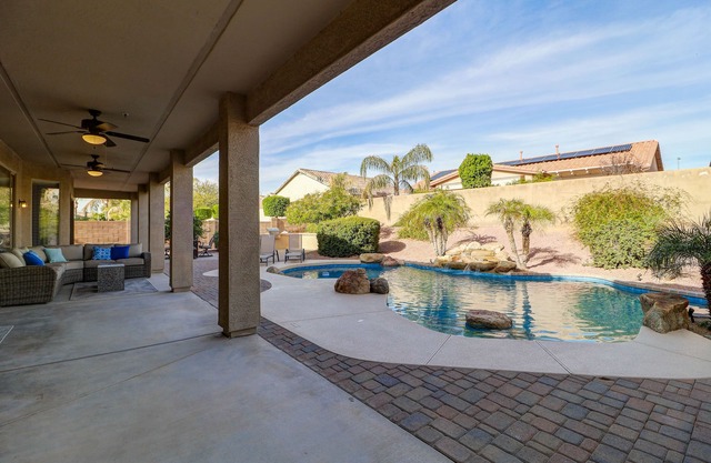 AMAZING home Close to Stadiums! HEATED Pool! SPACE for the whole Family!