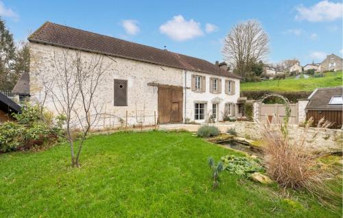 Amazing Home In Vienne-En-Arthies