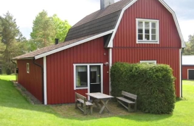 Amazing home in Gunnebo with 1 Bedrooms and Sauna