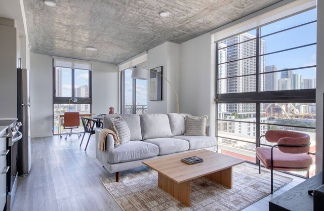 Amazing Wynwood 2BR w/Gym, Sauna & Rooftop Pool, by Blueground