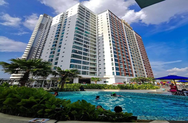 Amerin Residence Mall Apartments