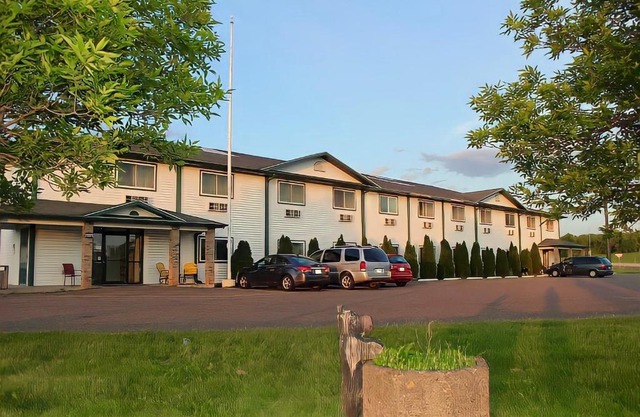 AmeriVu Inn And Suites