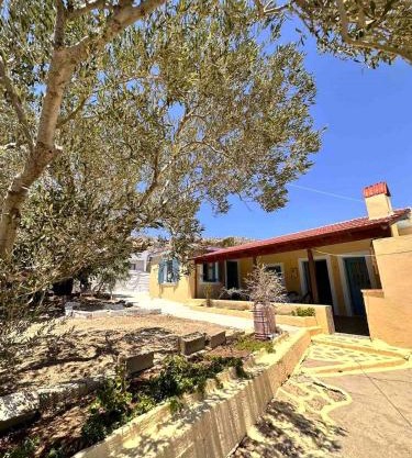 Amοopi Beach Country House