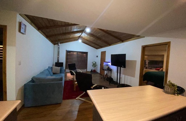 Amplia casa a 1500 metros de Balneario