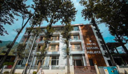 Amritara Social Palace, Uttarkashi