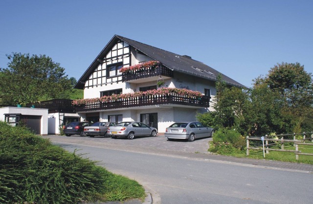 An ideal vacation destination for 2 - 4 people in summer and winter