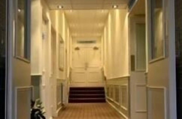 Anchor Hotel